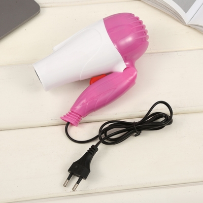 máy sấy tóc nhỏ gọn tiện mang đi du lịch